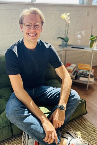 Erik Bartlett, photo 2