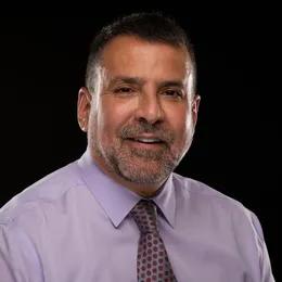 Robert Finn, photo 1