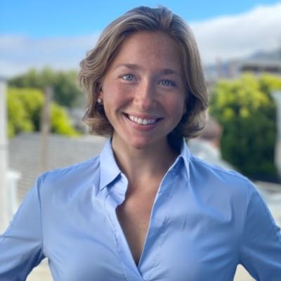 Camila Tussie, photo 2