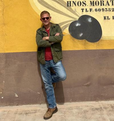 Gordon Weiss, photo 2