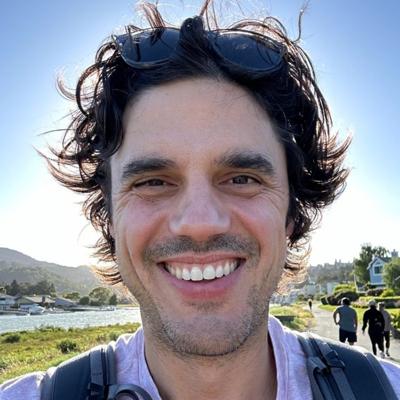 Bryan Plotts, photo 1