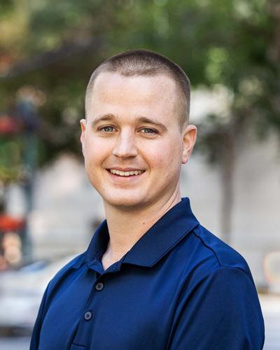 Tim McLaughlin, photo 1