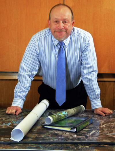 Dennis Brobston, photo 2