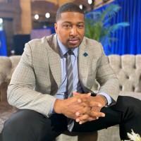 Stephen Bowen, photo 2