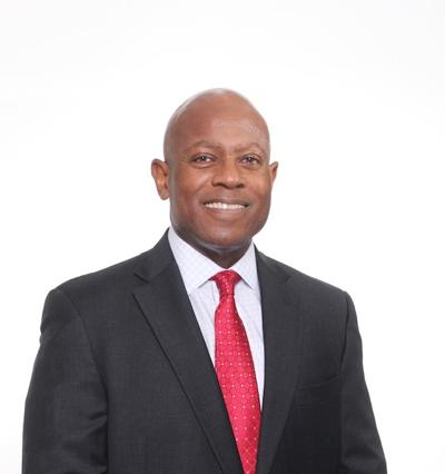 Eric Thompson, photo 2