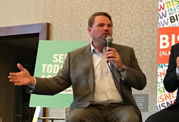 Ashley McDade, photo 1