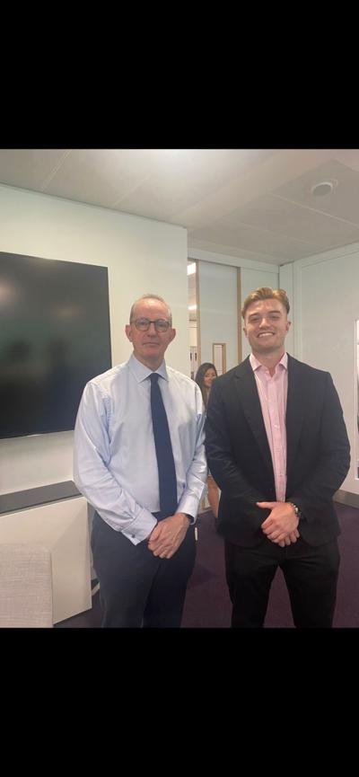 Bradley Cumming, photo 2