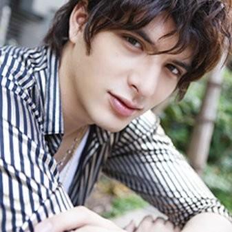 Adam Hanzo, photo 2