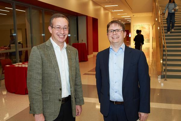 Andrew Weaver, photo 2