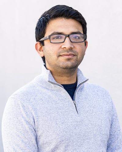 Manav Sevak, photo 1