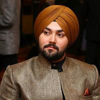 Devender Khanuja, photo 1