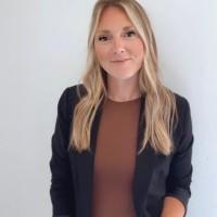 Hillary Quinn, photo 1