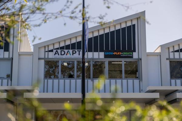 Liam Pinese, photo 2