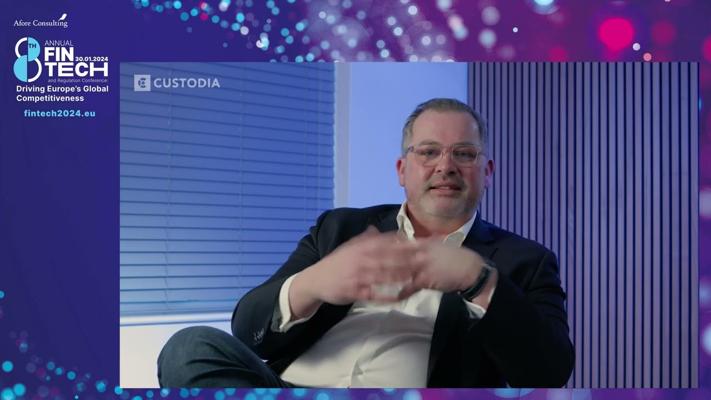 Christopher Hartley, photo 1