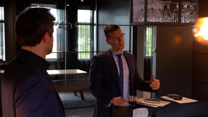 Clare Mullen, photo 1