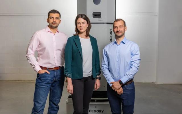 Michael Rager, photo 1