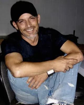 Fcip Keith Doan, photo 2