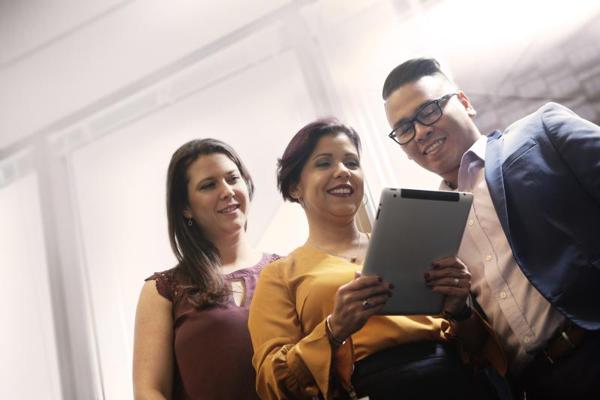 Sina Sahami, photo 1