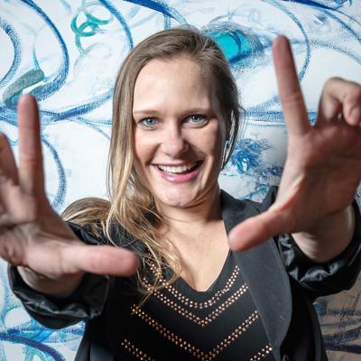 Beth Inglish, photo 2