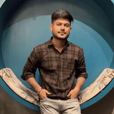 Mrunal Khatri, photo 1