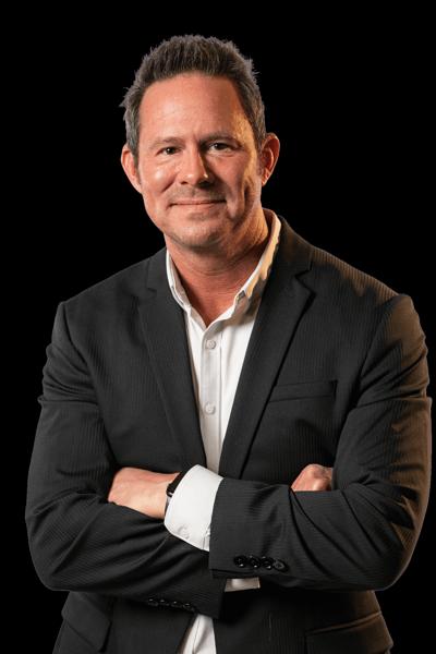 Brett Payne, photo 1