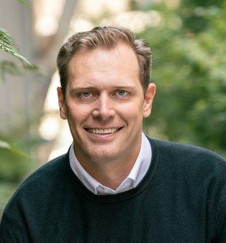 Miles Lacey, photo 2