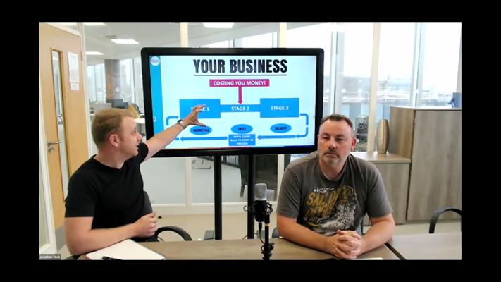 Jonathan Fism, photo 1