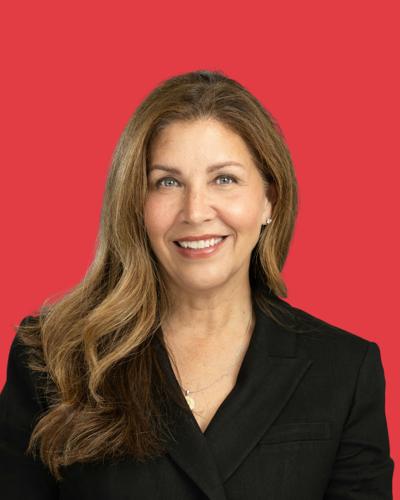 Cheryl Oldham, photo 1