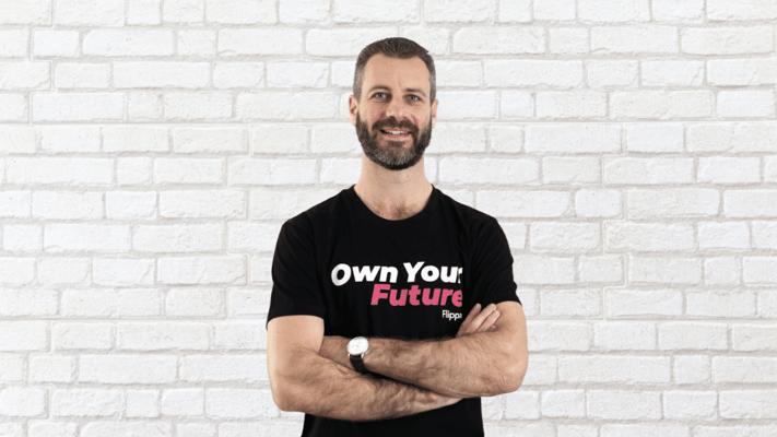 Blake Hutchison, photo 2