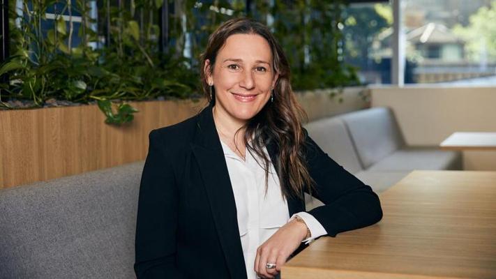 Annie Simon, photo 1