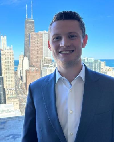 Chase Steyns, photo 2