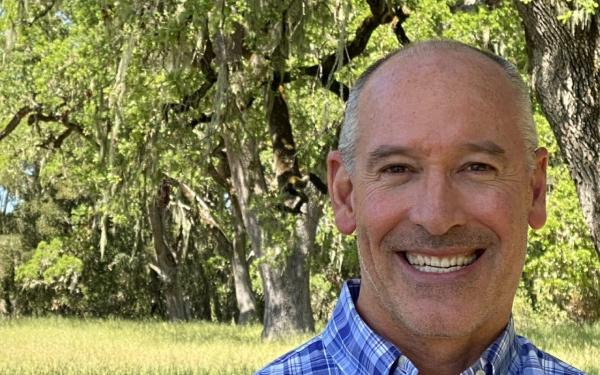 Simms Duncan, photo 1