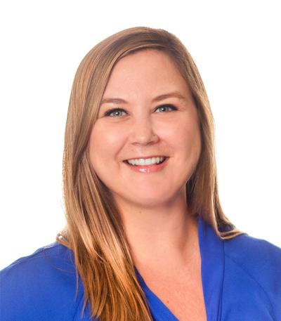 Laura Newton, photo 1