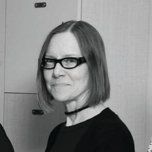 Catherine Axe, photo 2