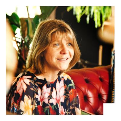 Julia Winter, photo 1