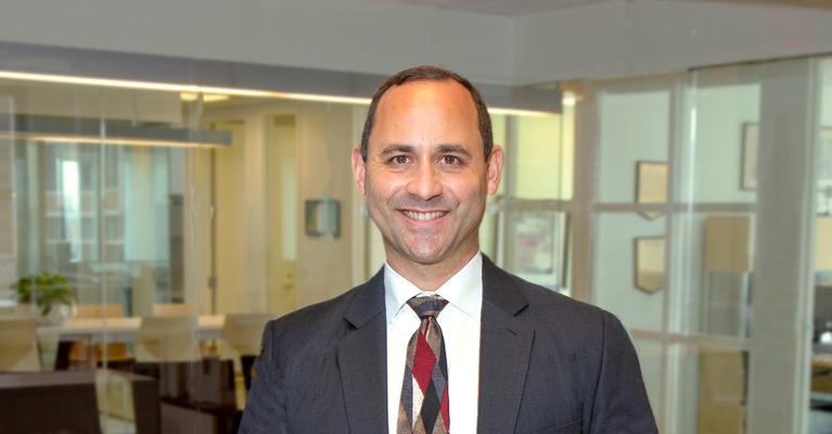 Dan Chiafair, photo 2