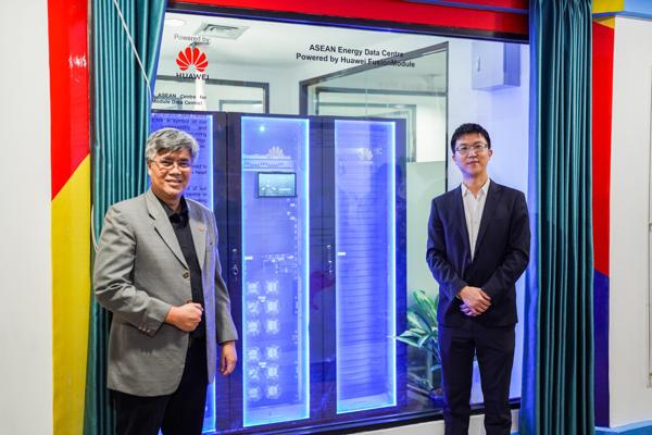 Danping Song, photo 1