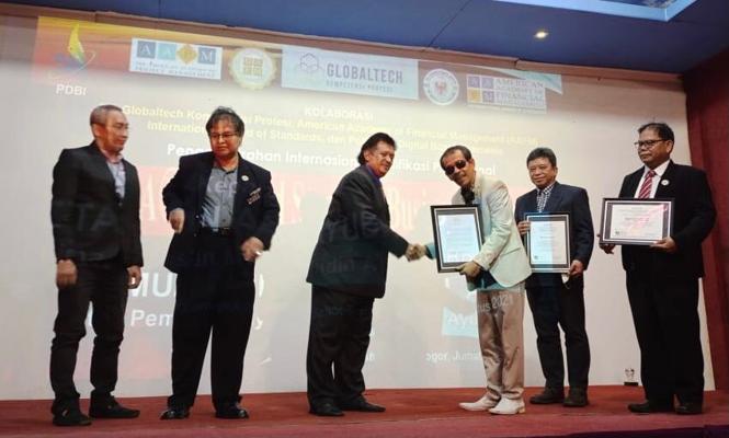 Andy Lingga, photo 1