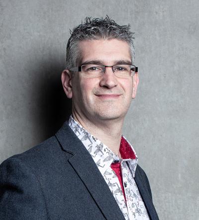 Simon Morris, photo 1