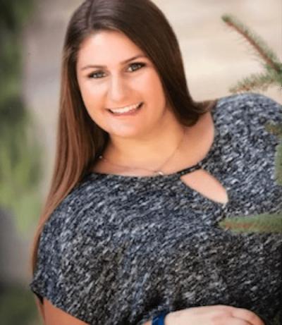 Danielle Petras, photo 2