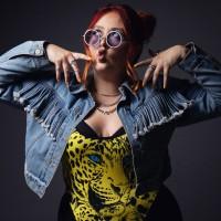 Lily Brooke, photo 1