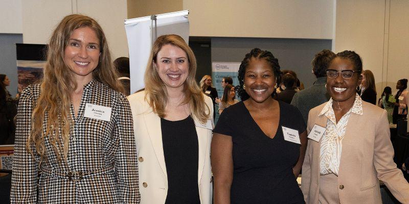 Jessica Opila, photo 1