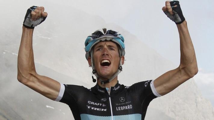 James Schleck, photo 1