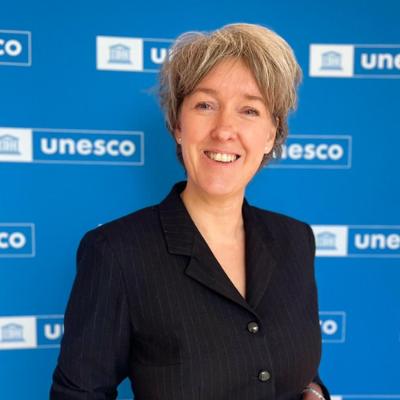 Caroline Broderick, photo 2