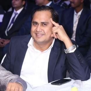 Mukesh Singh, photo 1