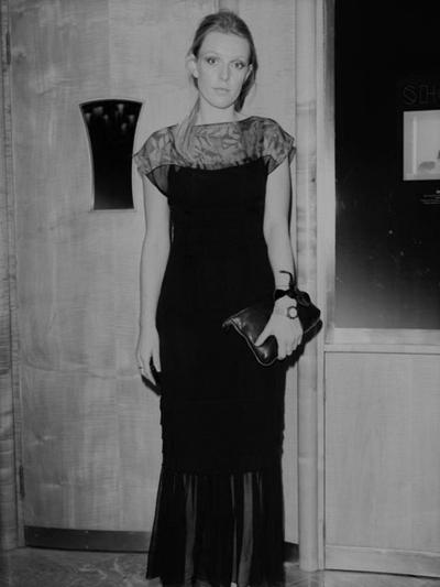 Clara Mercer, photo 2