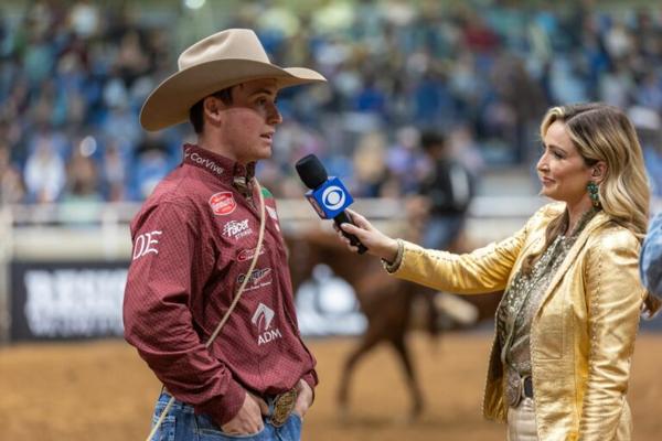 Mitch Moore, photo 1