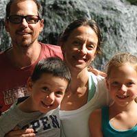 Eli Halliwell, photo 1