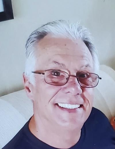 Lisa Burgess, photo 1