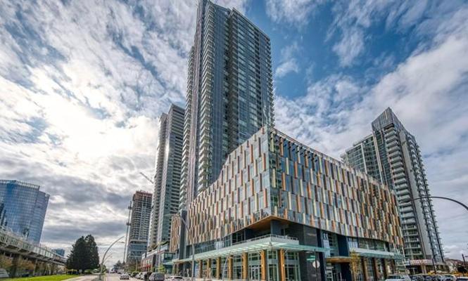 Fraser Hurst, photo 2